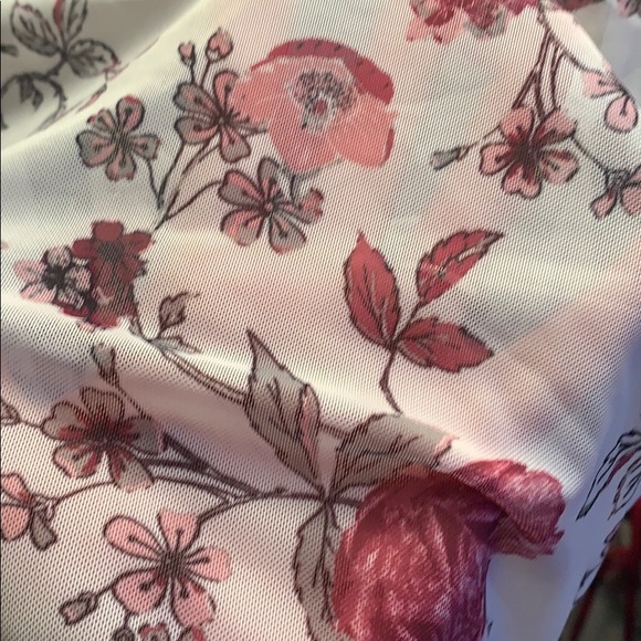 2 for 1 Sheer blouse & spaghetti strap! SMALL - Picture 4 of 4